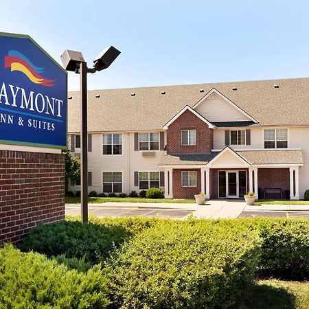 Baymont By Wyndham Wichita East Hotel Eksteriør billede