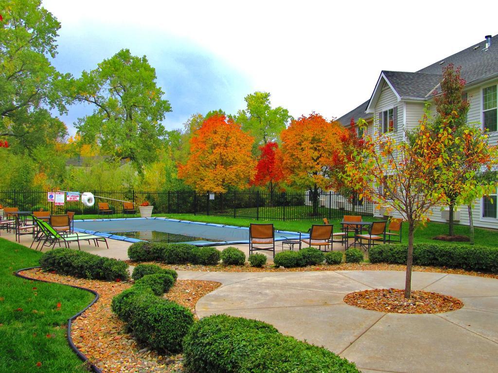 Baymont By Wyndham Wichita East Hotel Eksteriør billede