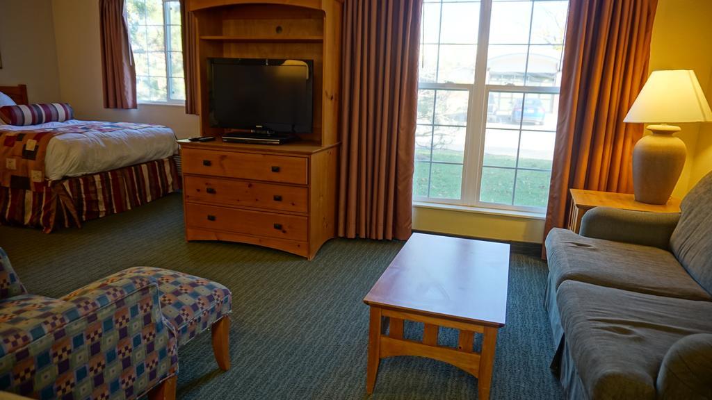 Baymont By Wyndham Wichita East Hotel Eksteriør billede